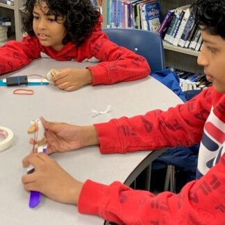 Kids Can Take Flight by Designing a Blimp! Apprentice Engineers (8 - 11years old) - Tuesday, May 26, 2026; Ecole Regent Park